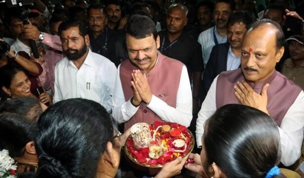 File movement process in Maharashtra government under Mahayuti alliance.