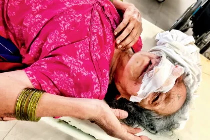 Elderly Cancer-stricken woman abandoned in Aarey Colony garbage, rescued by Mumbai Police